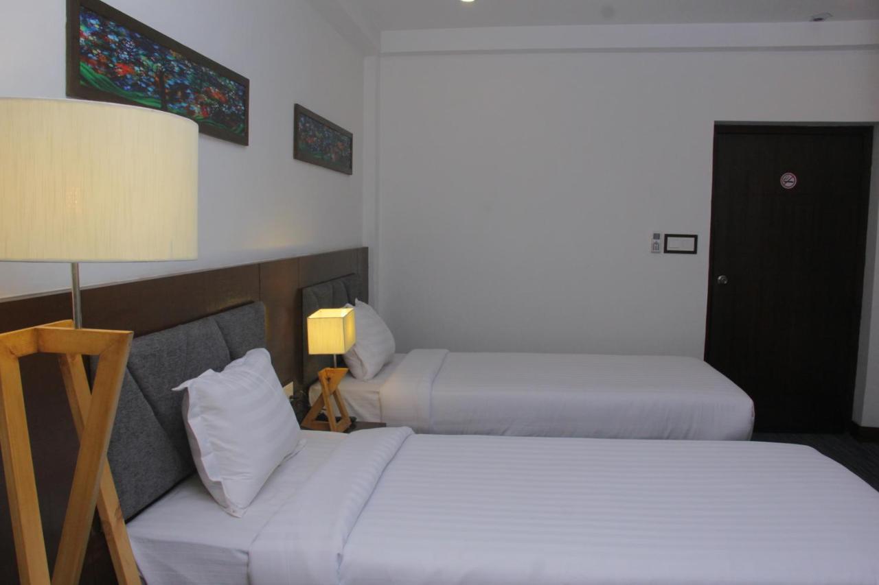 Hotel Zakaria International Dakka Kültér fotó